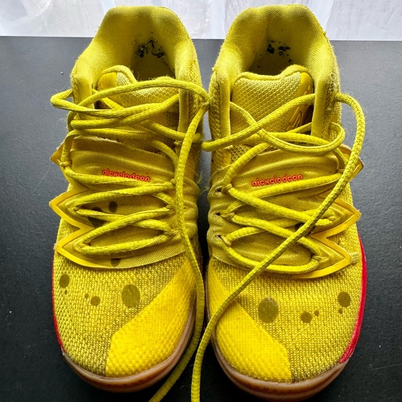 NIKE Kyrie Sponge Bob Basketball shoes USED Size 11C - Picture 10 of 10